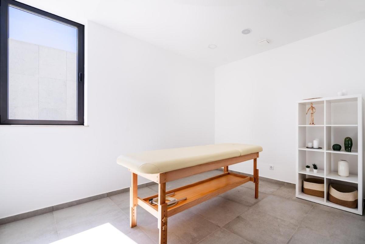 Design - Stylish & Spacious Retreat Apartamento